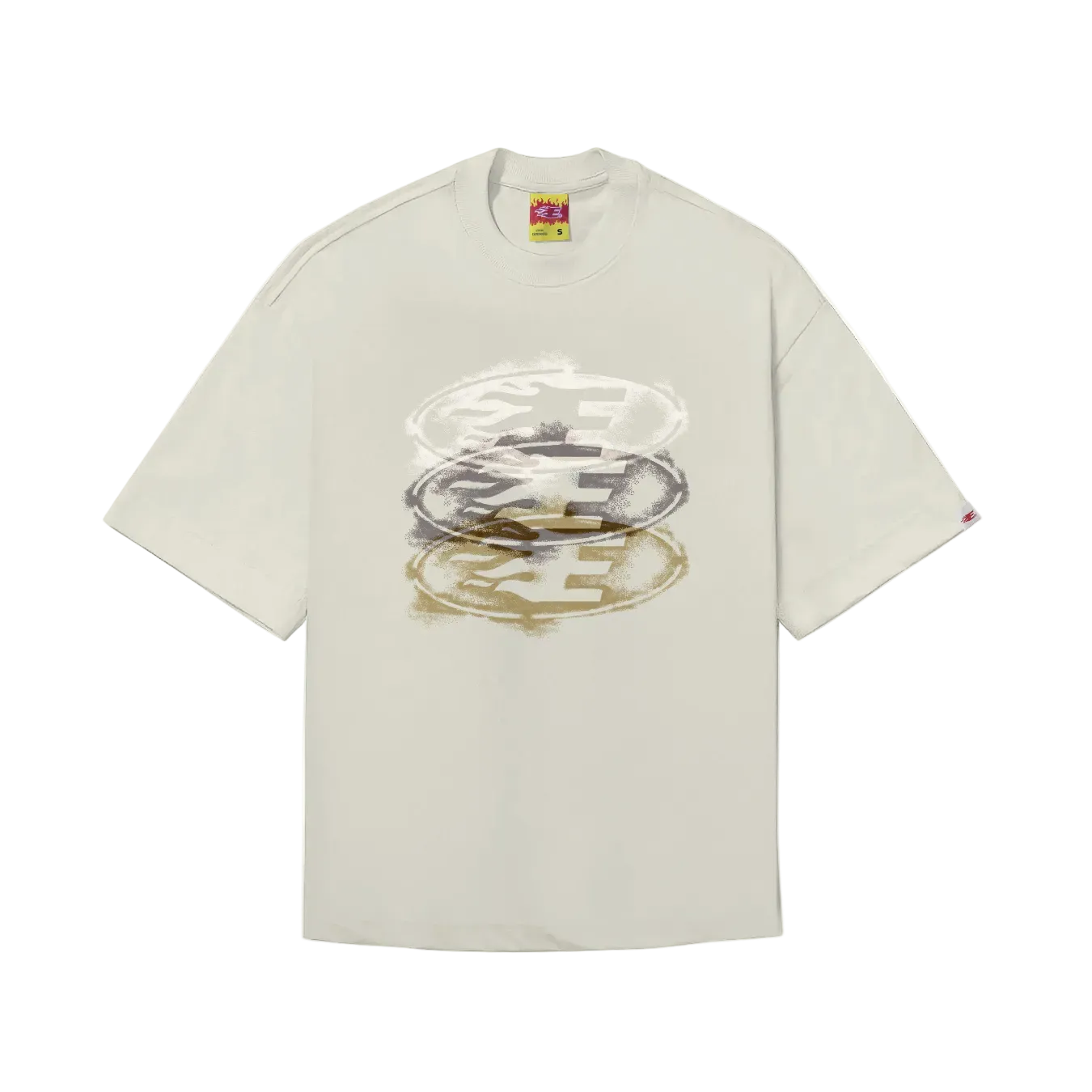 CAMISETA BOXY "STENCIL" OFF WHITE
